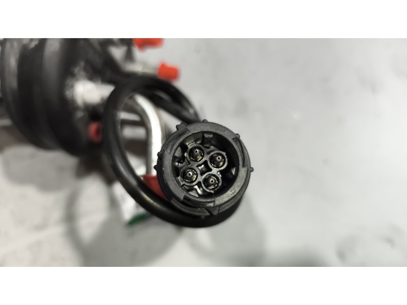 Recambio de aforador para renault magnum ab diesel referencia OEM IAM 21596909  