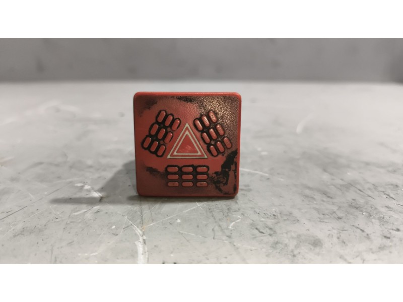 Recambio de warning para iveco eurocargo chasis  (typ 100 e 21) larga distancia referencia OEM IAM   