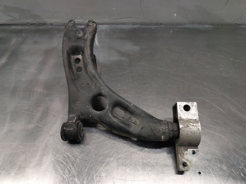 Recambio de brazo suspension inferior delantero derecho para volkswagen touran (1t3) 1.6 tdi referencia OEM IAM   