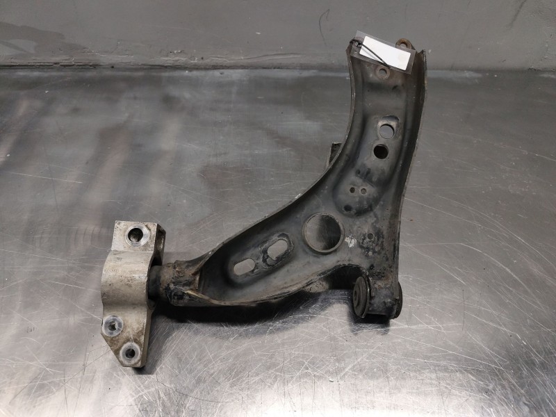 Recambio de brazo suspension inferior delantero derecho para volkswagen touran (1t3) 1.6 tdi referencia OEM IAM   