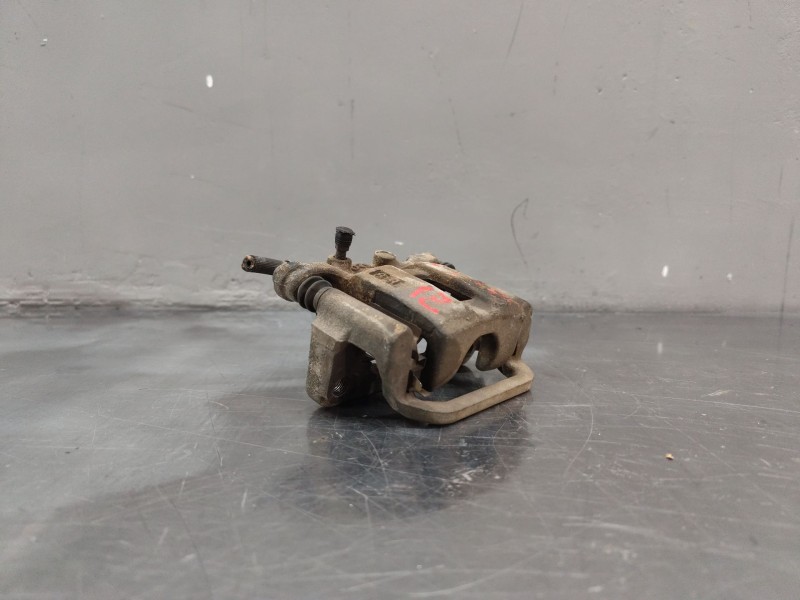 Recambio de pinza freno trasera izquierda para nissan x-trail ii (t31) 2.0 dci 4x4 referencia OEM IAM   