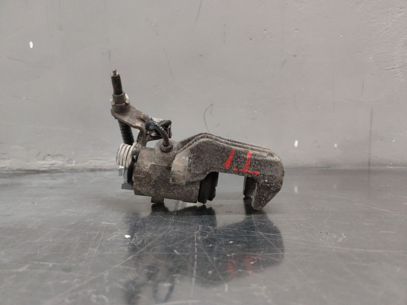 Recambio de pinza freno trasera izquierda para volkswagen golf v (1k1) 1.9 tdi referencia OEM IAM   