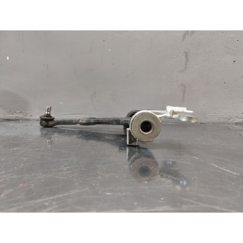 Recambio de brazo suspension inferior delantero izquierdo para fiat scudo furgoneta (220_) 1.9 d referencia OEM IAM   