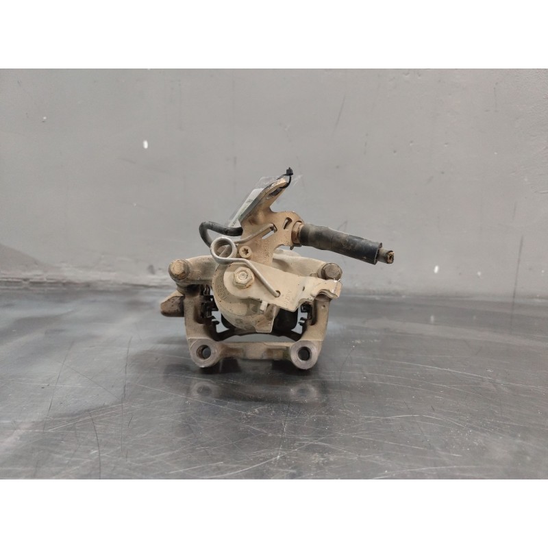 Recambio de pinza freno trasera derecha para skoda octavia ii combi (1z5) 2.0 tdi 4x4 referencia OEM IAM   