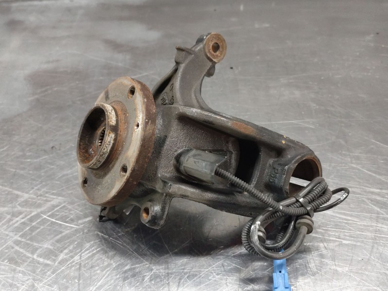 Recambio de mangueta delantera izquierda para peugeot 208 i (ca_, cc_) 1.2 thp 110 referencia OEM IAM   