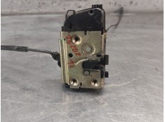 Recambio de cerradura puerta trasera izquierda para renault scenic ii grand confort dynamique referencia OEM IAM 119333   2