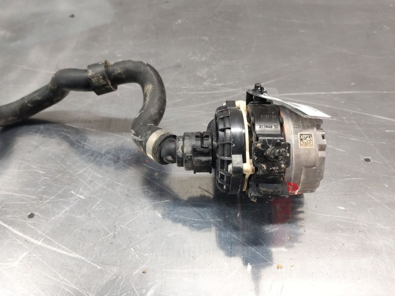 Recambio de bomba agua para bmw 4 descapotable (g23, g83) m4 competition m xdrive referencia OEM IAM 5A5BD15-01  