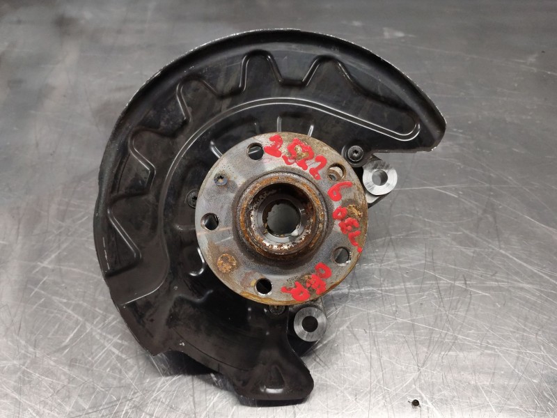 Recambio de mangueta delantera derecha para audi q3 (f3b) 35 tdi quattro referencia OEM IAM 5Q0407258A  