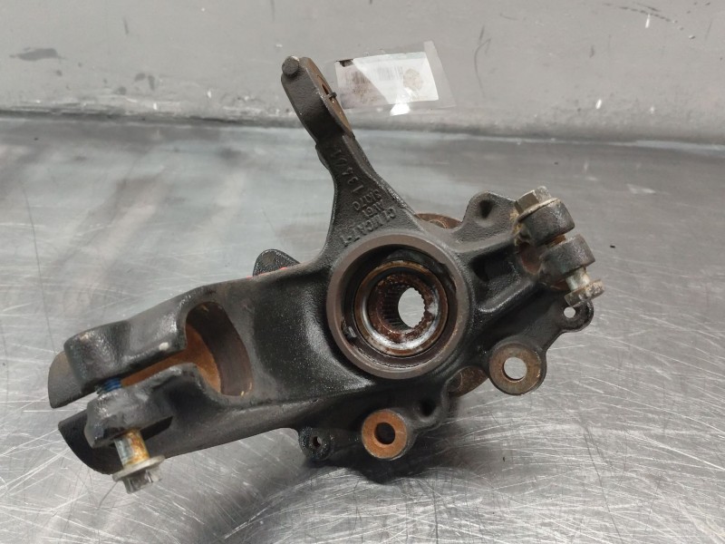 Recambio de mangueta delantera derecha para ford c-max 1.6 tdci cat referencia OEM IAM   