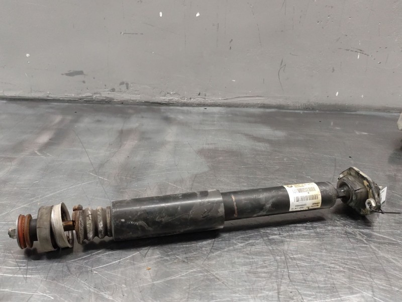 Recambio de amortiguador trasero derecho para bmw 1 (e81) 118 d referencia OEM IAM 3352677155502  