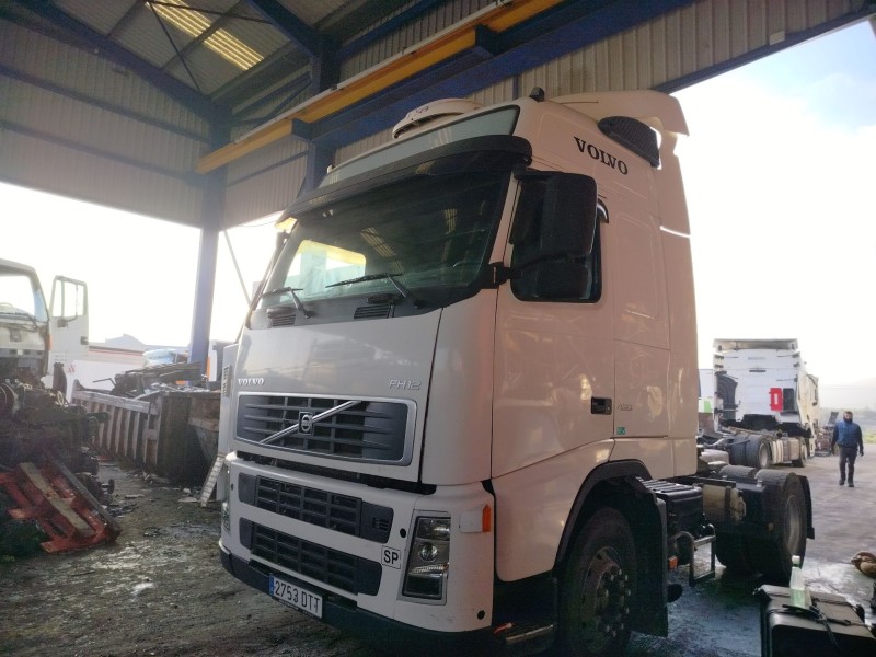 volvo fh 12 2002  del año 2005