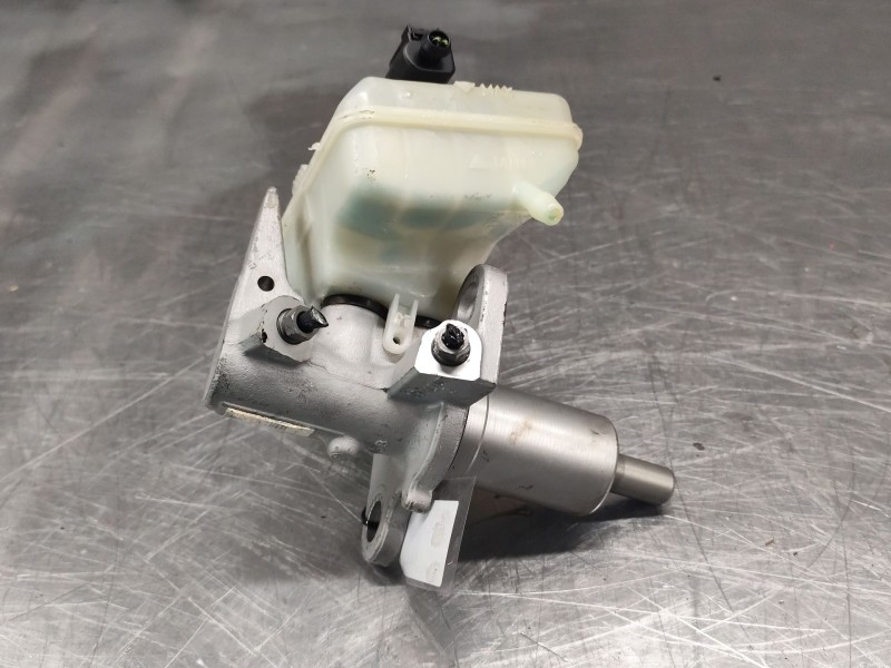 Recambio de bomba freno para audi a4 ber. (b8) básico referencia OEM IAM   