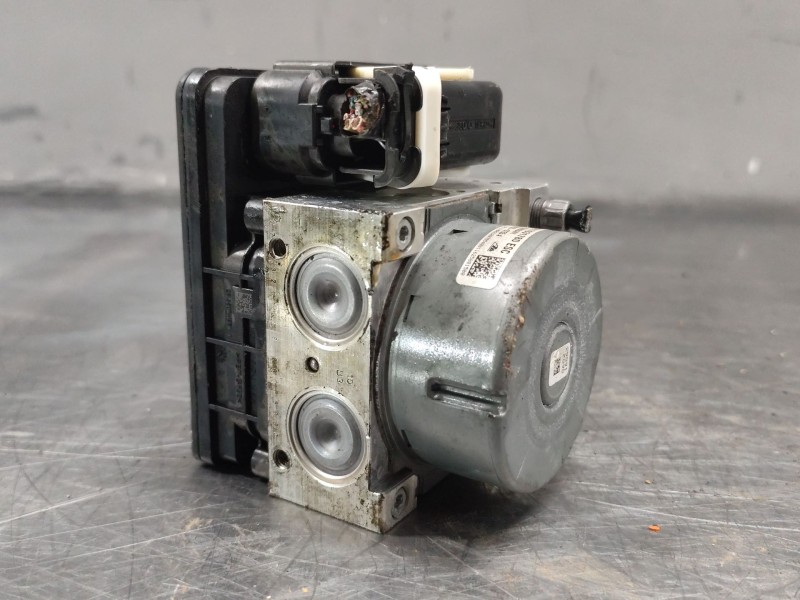 Recambio de abs para peugeot 208 i (ca_, cc_) 1.2 thp 110 referencia OEM IAM 9817031780  