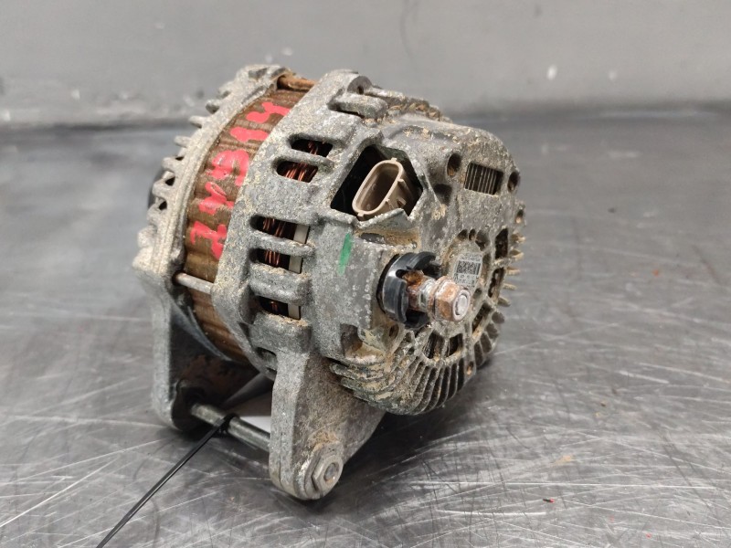 Recambio de alternador para nissan juke (f15) 1.6 dig-t nismo rs referencia OEM IAM A2TJ1381  