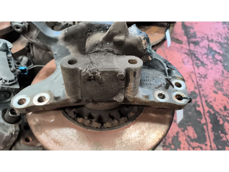 Recambio de mangueta delantera derecha para daf xf 106 480 referencia OEM IAM 0963955  