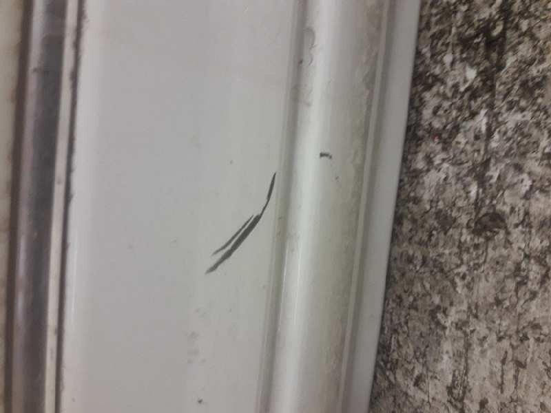 Recambio de paragolpes trasero para ford escort berlina/turnier bravo lim. referencia OEM IAM   