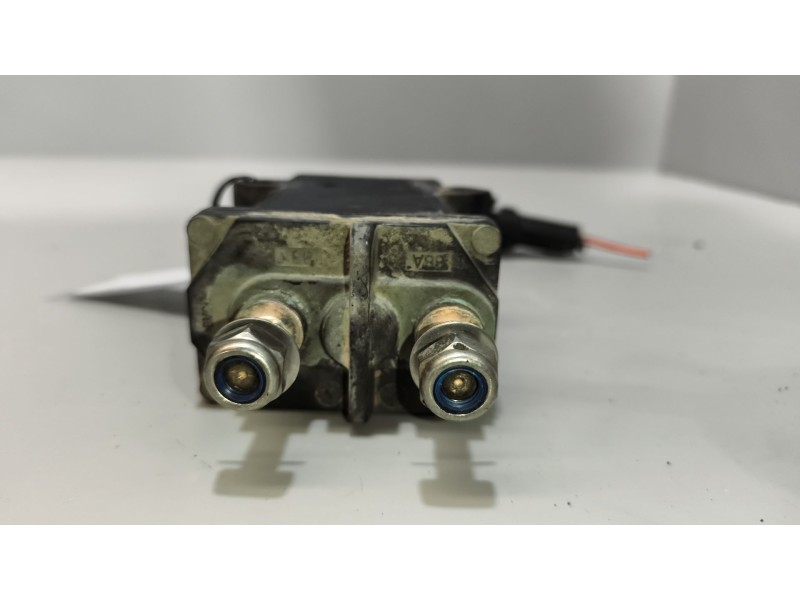 Recambio de desconectador baterias para renault magnum ab 2005 12.0 diesel referencia OEM IAM 20514313 5010480956 