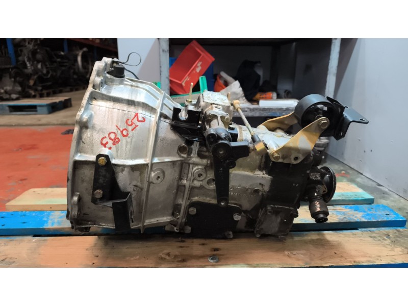 Recambio de caja cambios para nissan cabstar e 3.0 diesel referencia OEM IAM M525E  