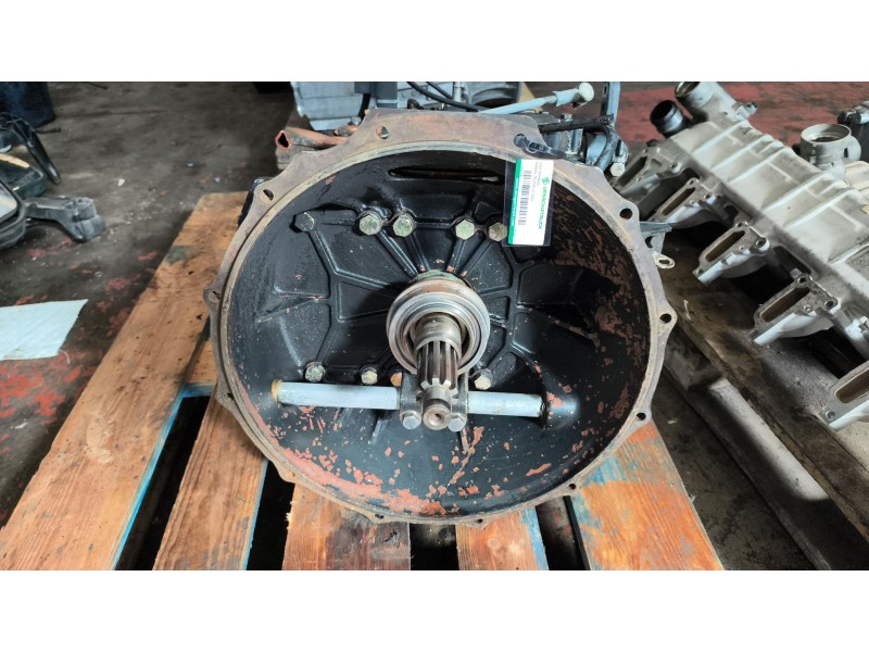 Recambio de caja cambios para nissan trucks atleon 210 referencia OEM IAM S636 1290052349 32010D92008