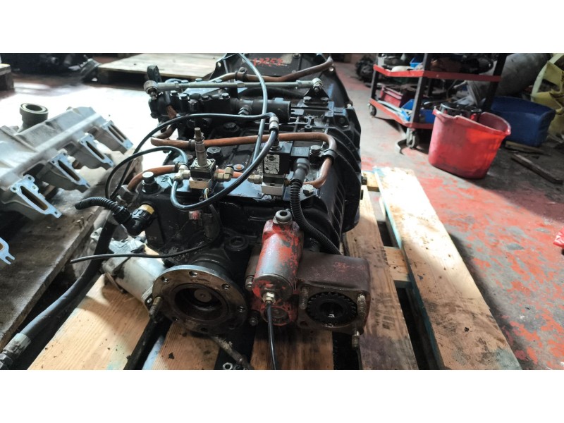 Recambio de caja cambios para nissan trucks atleon 210 referencia OEM IAM S636 1290052349 32010D92008