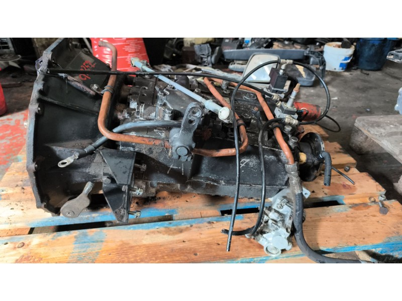 Recambio de caja cambios para nissan trucks atleon 210 referencia OEM IAM S636 1290052349 32010D92008