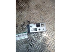 Recambio de maneta interior delantera derecha para nissan trucks cabstar e 110.35 referencia OEM IAM    2