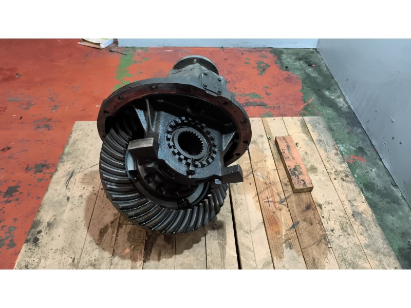 Recambio de grupo para iveco andecar iv 3 referencia OEM IAM 167E A503200W1739456 RELACION=1/456/9X41