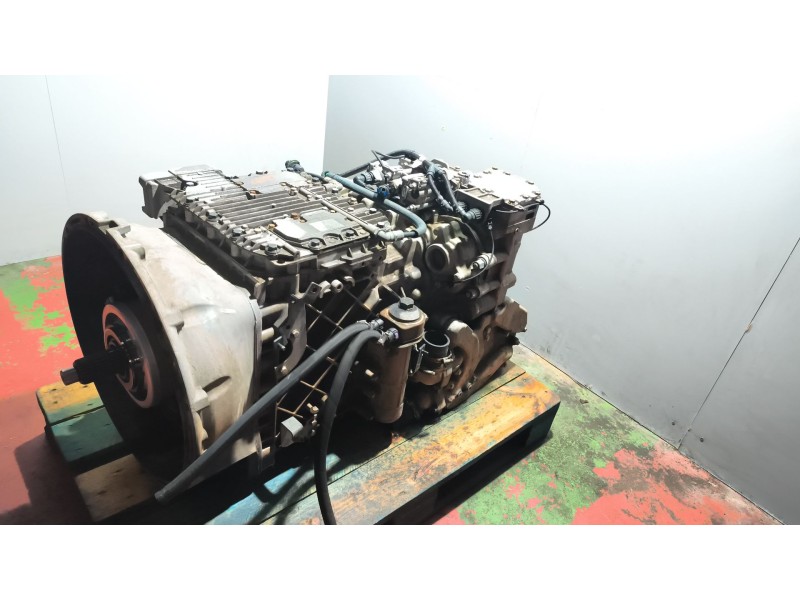 Recambio de caja cambios para renault magnum ab diesel referencia OEM IAM AT2412D 3190585 1100202046