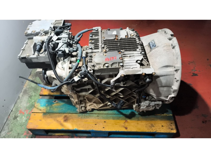 Recambio de caja cambios para renault magnum ab diesel referencia OEM IAM AT2412D 3190585 1100202046