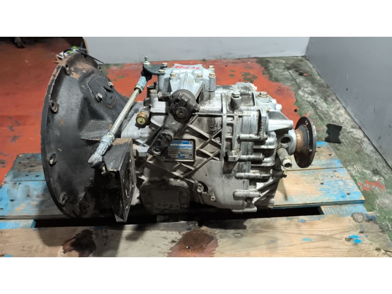 Recambio de caja cambios para nissan trucks atleon tk160.95 referencia OEM IAM S542 1307050138 32010D9201