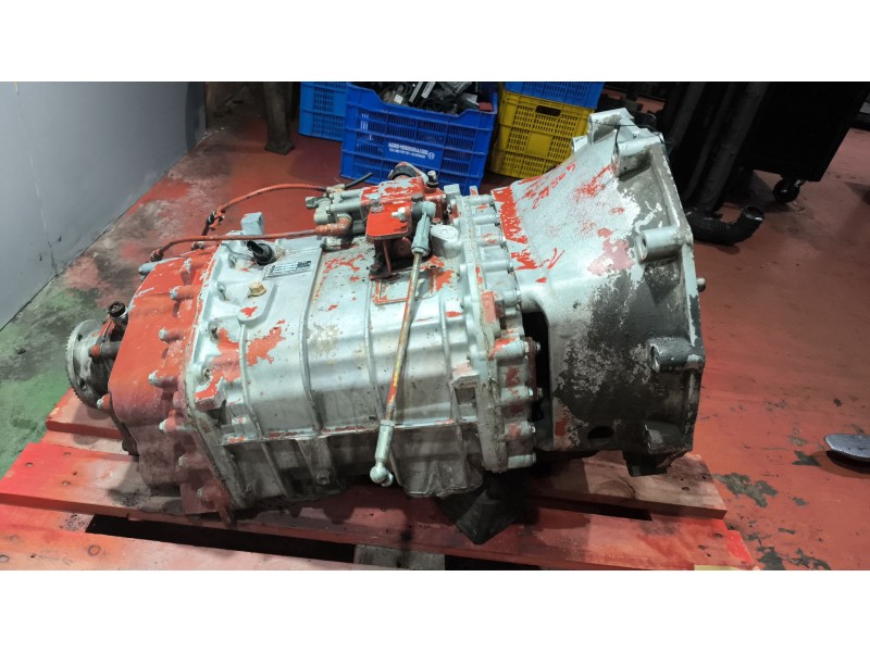Recambio de caja cambios para iveco eurotech cursor (mh) 7.8 diesel referencia OEM IAM 2895924C94 8859076 1176634