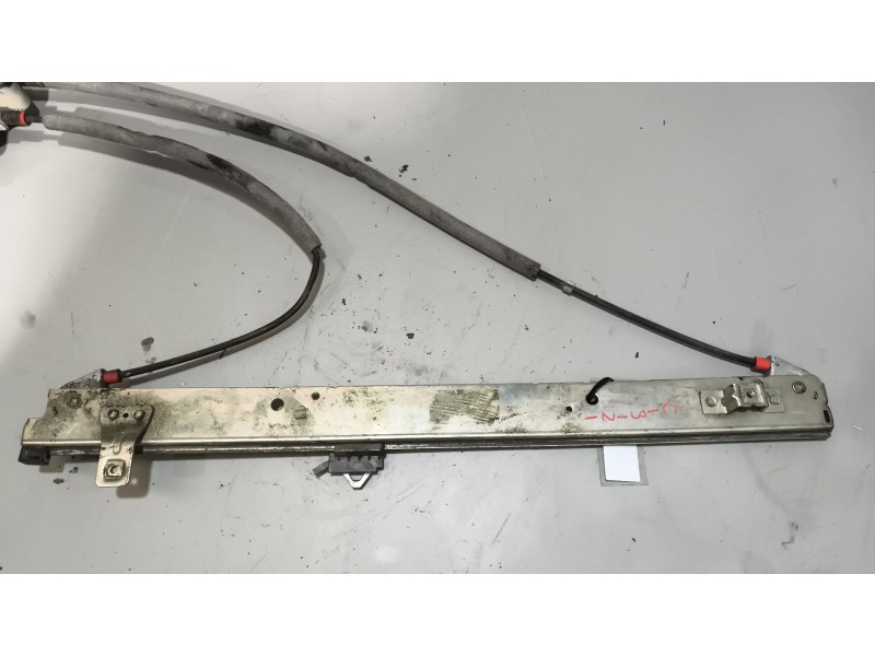 Recambio de elevalunas delantero izquierdo para iveco eurocargo fg 120 e larga distancia referencia OEM IAM   