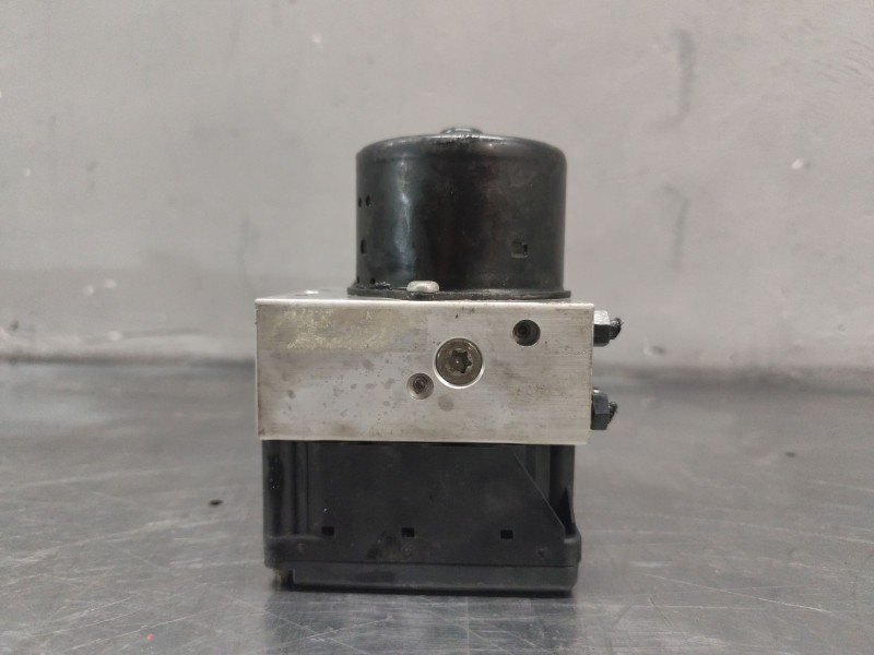 Recambio de abs para volkswagen golf iv berlina (1j1) 1.9 tdi referencia OEM IAM 1J0907379D  