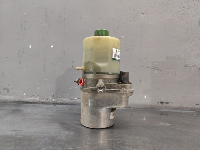 Recambio de bomba direccion para volkswagen polo v (6r1, 6c1) 1.6 tdi referencia OEM IAM 6R0423156B  