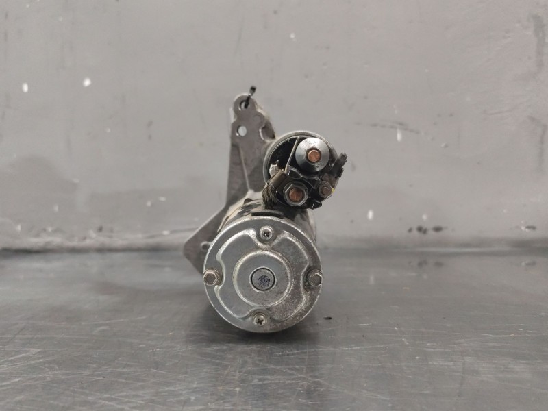 Recambio de motor arranque para dacia sandero ii (b8_) tce 90 (b8m1, b8ma) referencia OEM IAM 233000557R  