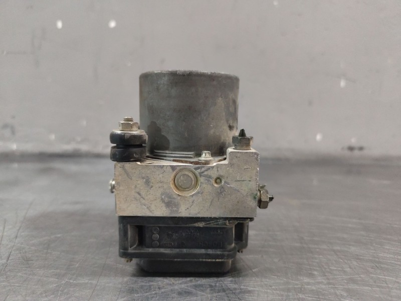 Recambio de abs para nissan almera ii (n16) 1.5 referencia OEM IAM 0265800330 58413N0484 