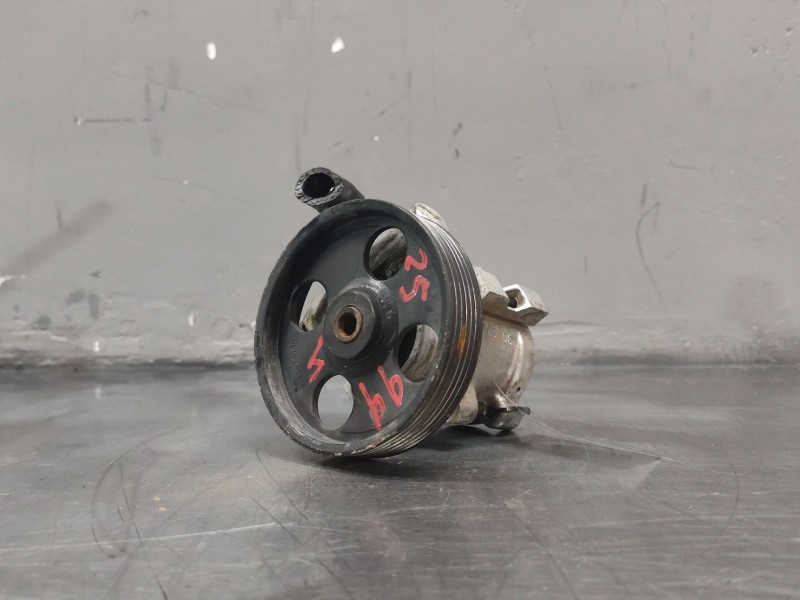 Recambio de bomba direccion para citroën xsara berlina 1.9 d sx referencia OEM IAM 9631923480  