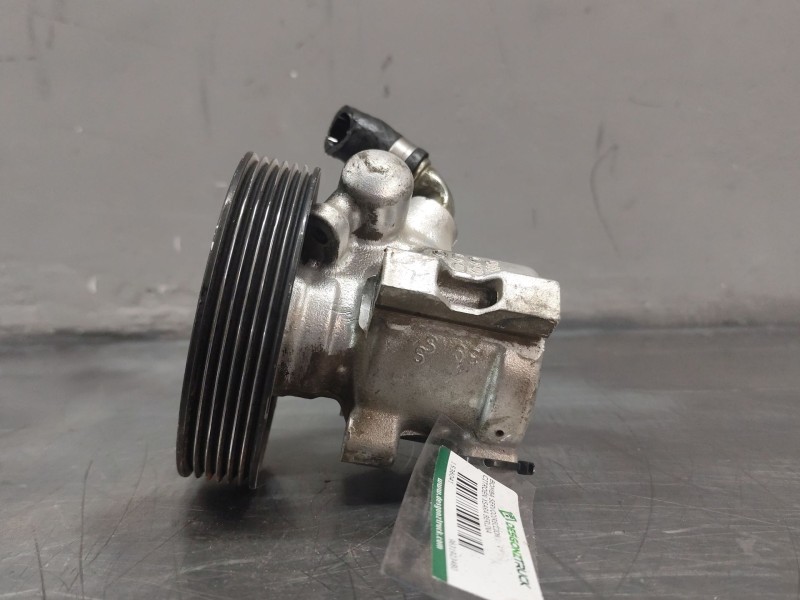 Recambio de bomba direccion para citroën xsara berlina 1.9 d sx referencia OEM IAM 9631923480  