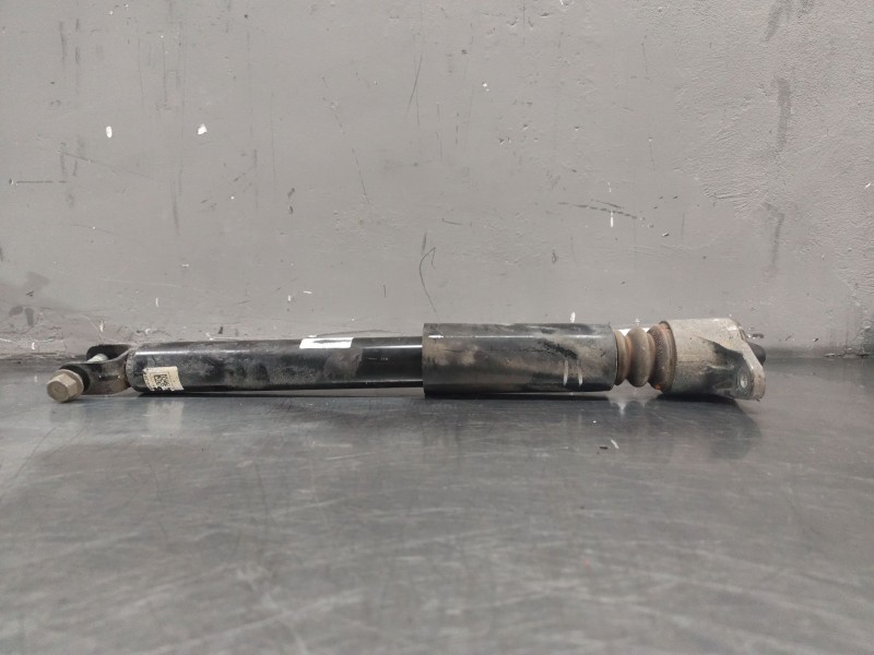 Recambio de amortiguador trasero para hyundai i30 (gd) 1.6 crdi referencia OEM IAM   