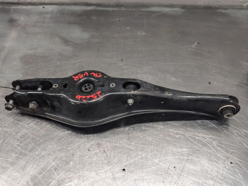 Recambio de brazo suspension inferior trasero derecho para audi q3 (f3b) 35 tdi quattro referencia OEM IAM 3Q0505311G  