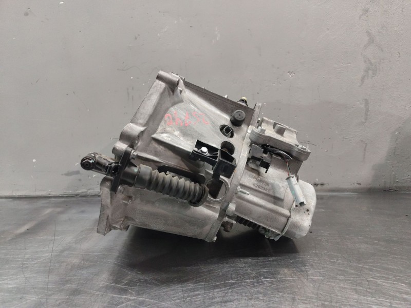 Recambio de caja cambios para peugeot 208 i (ca_, cc_) 1.2 thp 110 referencia OEM IAM 20ET26  