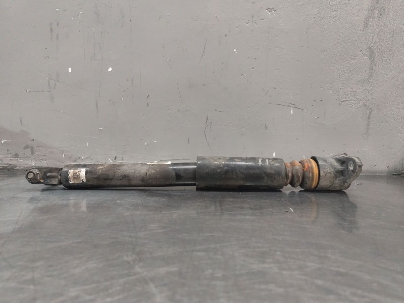 Recambio de amortiguador trasero para hyundai i30 (gd) 1.6 crdi referencia OEM IAM   