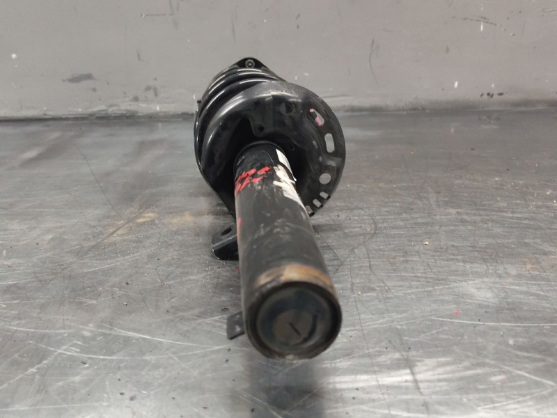 Recambio de amortiguador delantero izquierdo para seat altea xl (5p5, 5p8) 1.9 tdi referencia OEM IAM   