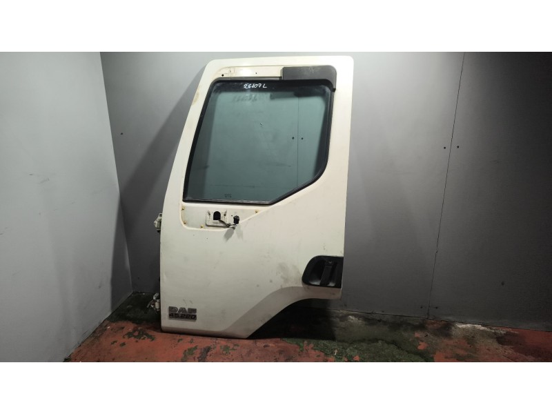 Recambio de puerta delantera izquierda para daf serie lf45 desde 01 5.9 diesel referencia OEM IAM 1400728  
