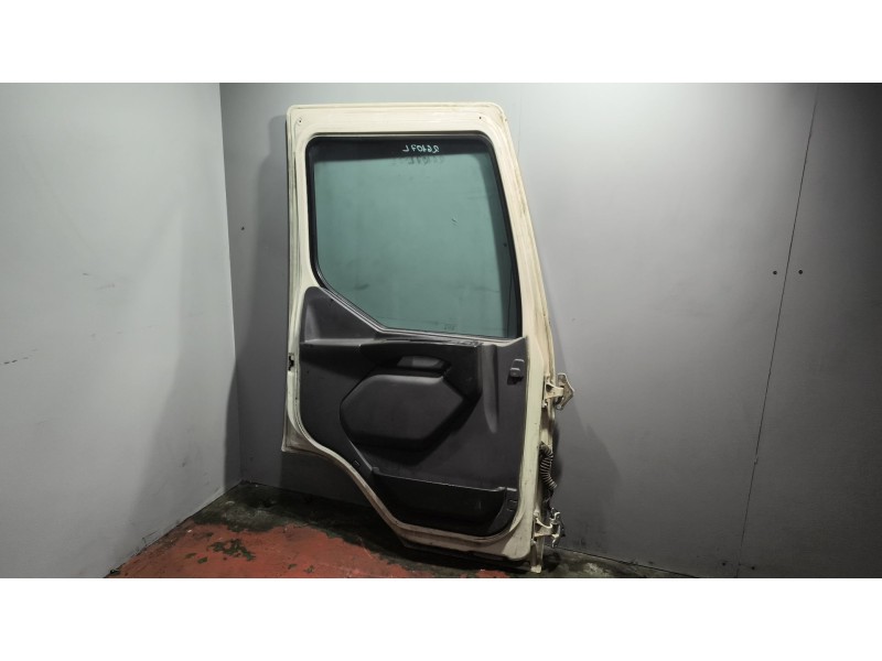 Recambio de puerta delantera izquierda para daf serie lf45 desde 01 5.9 diesel referencia OEM IAM 1400728  