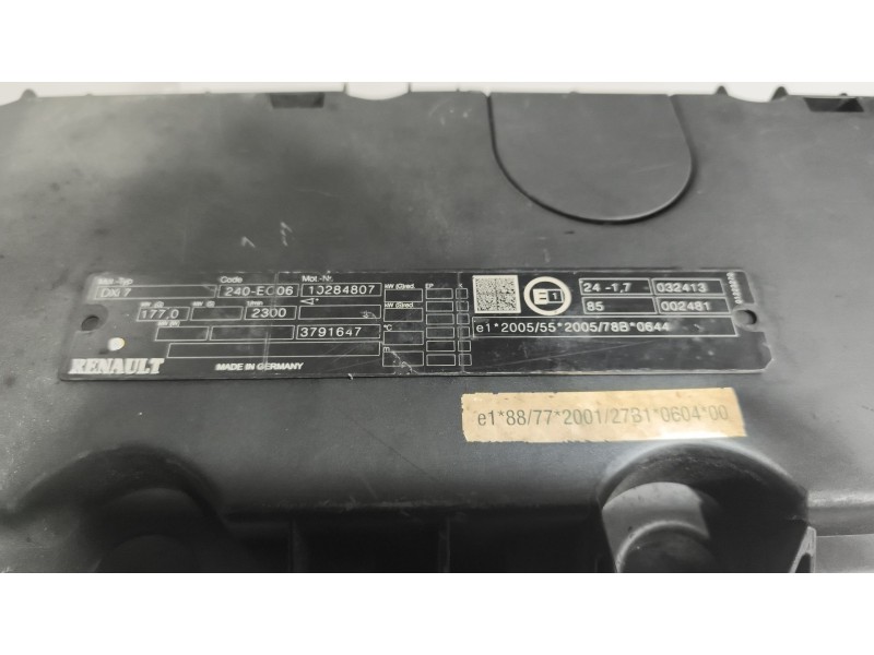 Recambio de tapa balancines para renault midlum referencia OEM IAM 7421002517 DXI7240EC06 