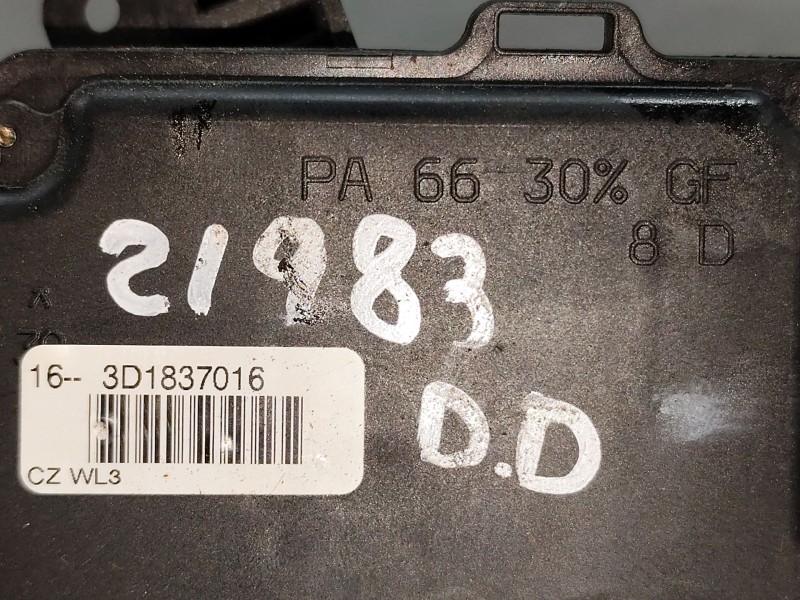 Recambio de cerradura puerta delantera derecha para volkswagen golf v berlina (1k1) conceptline (e) referencia OEM IAM 3D1837016