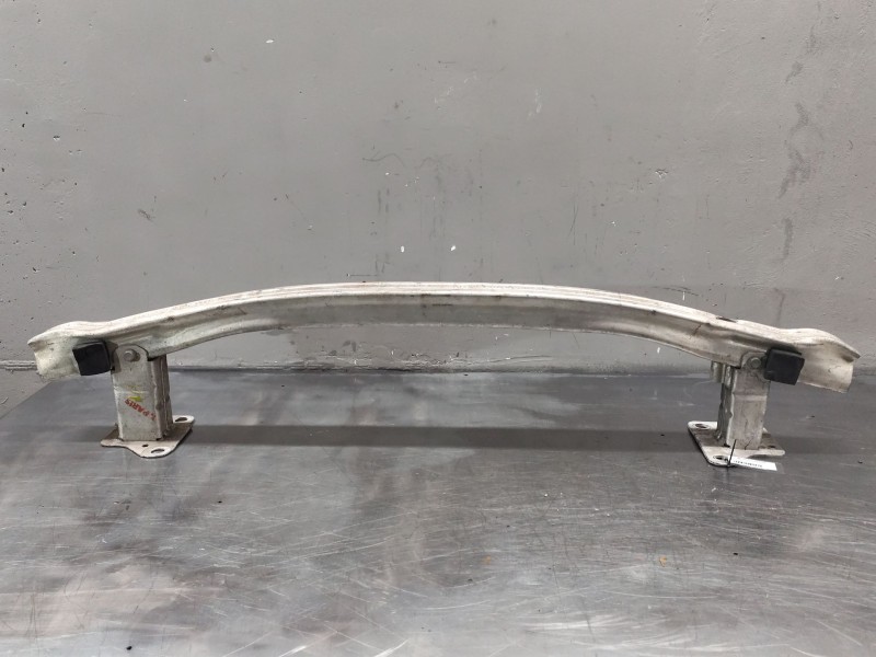 Recambio de refuerzo paragolpes delantero para renault scenic ii grand confort dynamique referencia OEM IAM   