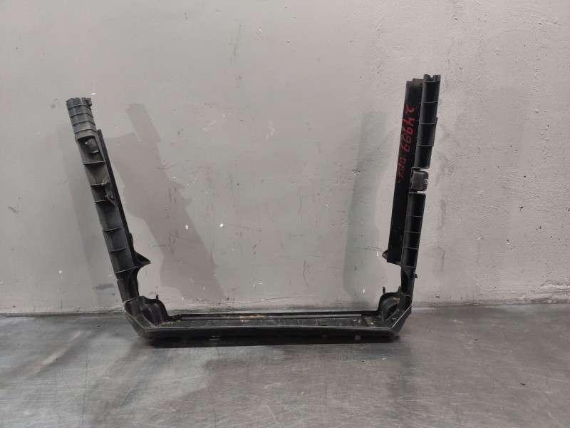 Recambio de envolvente radiador para bmw x5 (e70) xdrive 30 d referencia OEM IAM   