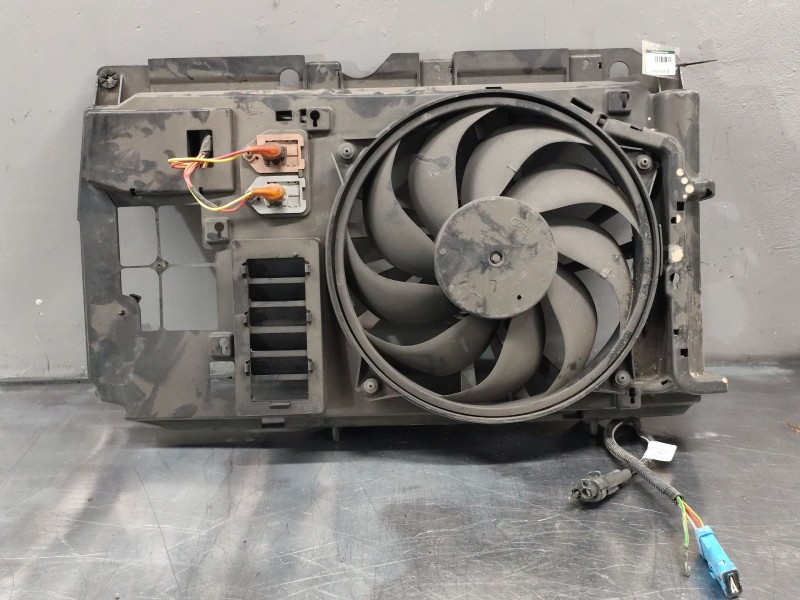 Recambio de electroventilador para citroën xsara berlina 2.0 hdi exclusive (66kw) referencia OEM IAM 9643520680  